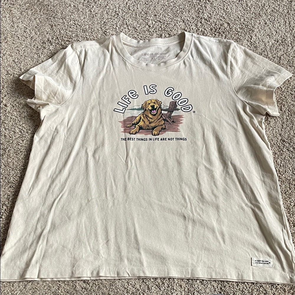 Life Is Good Cream Graphic Tee with Golden Retriever
